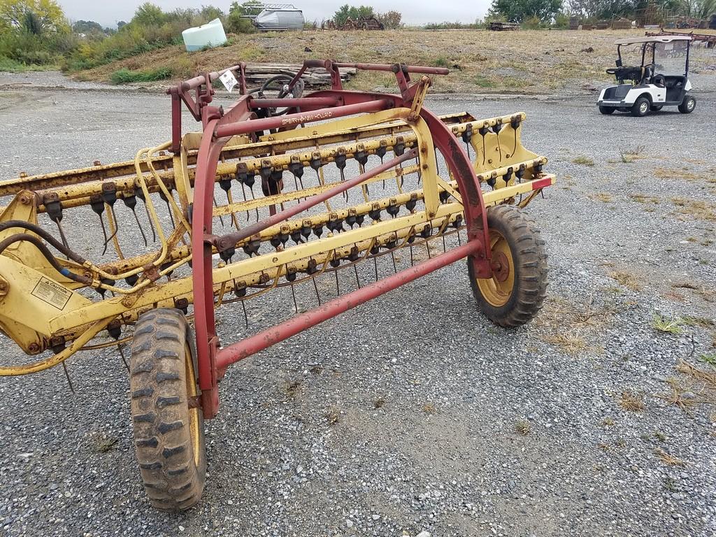 New Holland  258 Rake