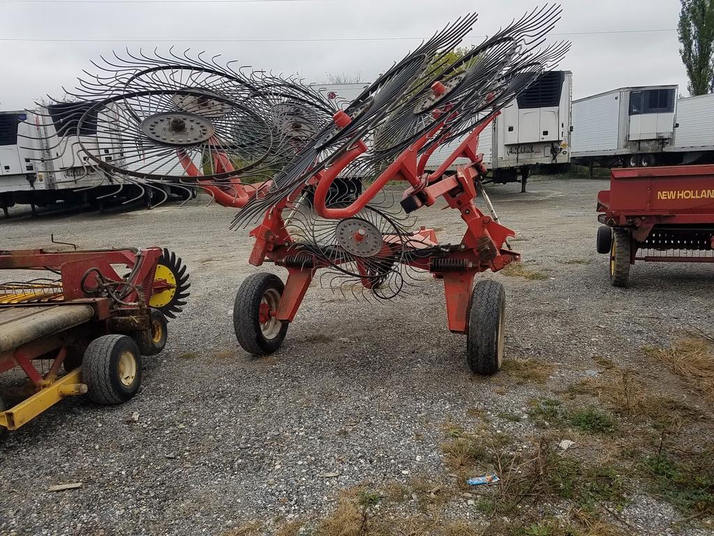 Kuhn  SR108 Rake