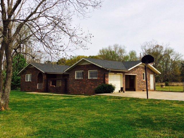 Acreage with Home on Easley Hwy in Pelzer SC