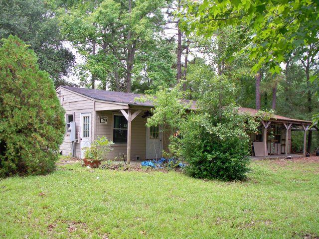 Land and Building in Darlington SC