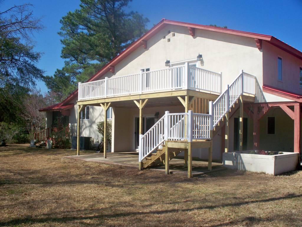 Home and Land with 153' of frontage on the Black River, Georgetown SC