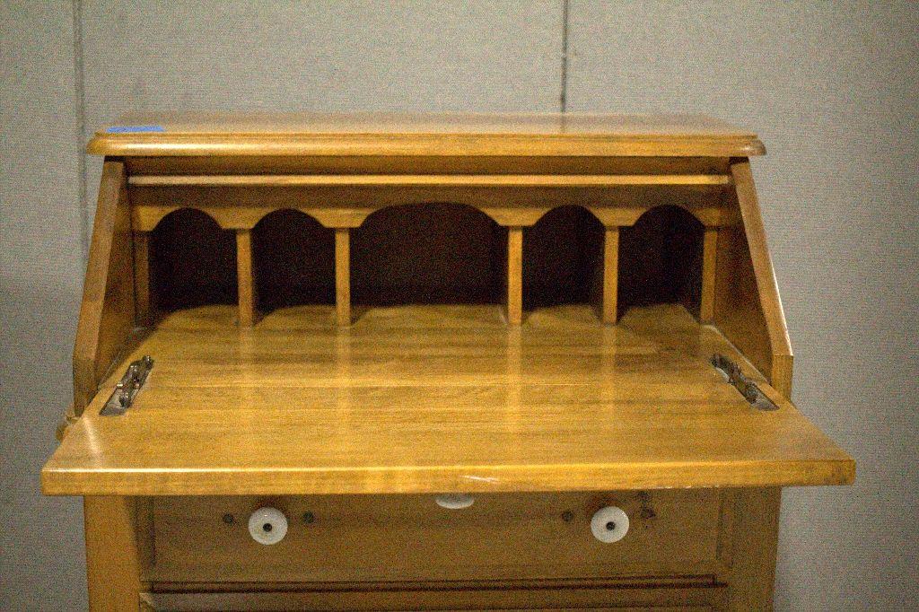 Maple Slant Front Desk