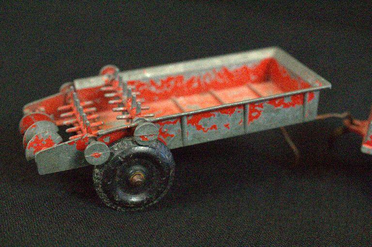 Metal Child's Farm Toy