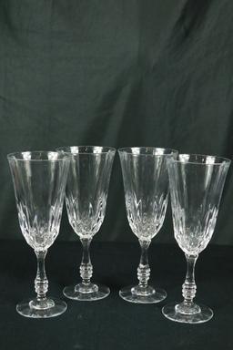 4 Wine Glasses