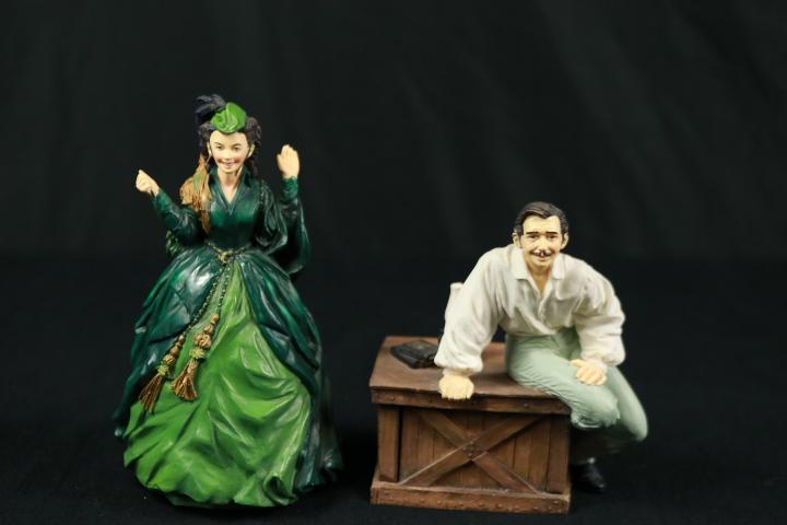 Pair Of Gone With The Wind Figurines