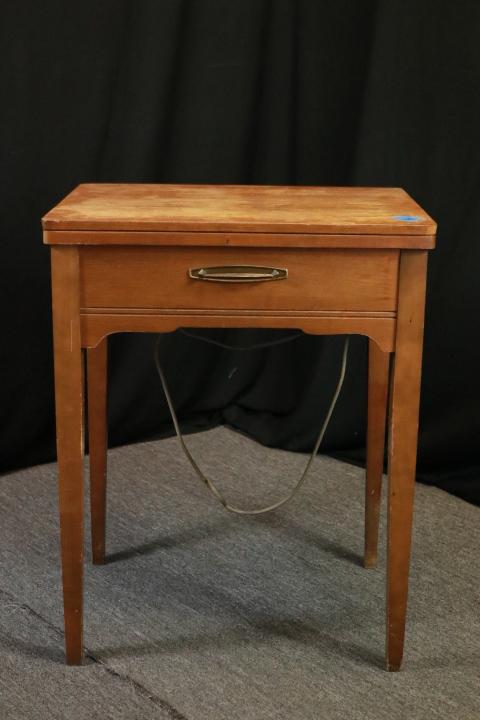 Sewing Cabinet With Singer Sewing Machine