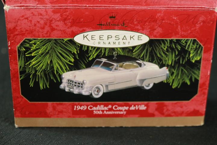 Hallmark 1949 Cadillac Coupe deVille Ceramic Tree Ornament