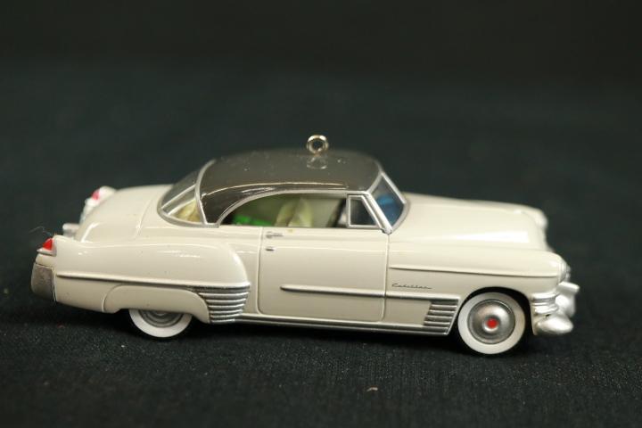 Hallmark 1949 Cadillac Coupe deVille Ceramic Tree Ornament