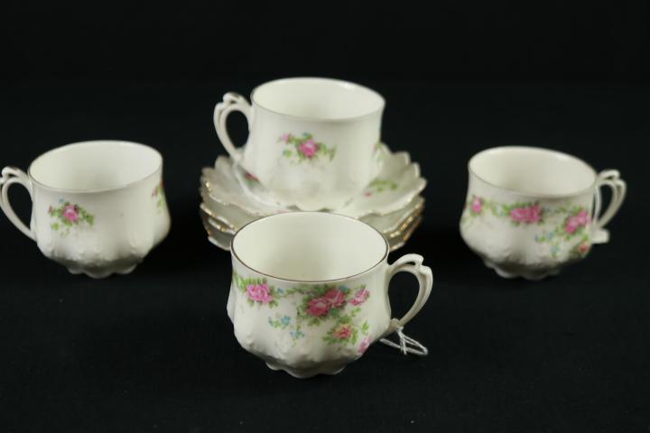 4 Victorian Cups & Saucers