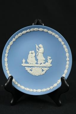 Wedgwood "Mother 1976" Plate