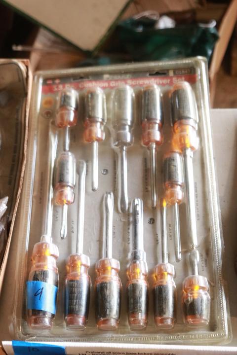 13 Piece Screwdriver Set