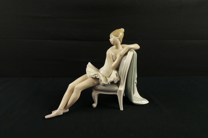 Lladro Reclining Ballerina