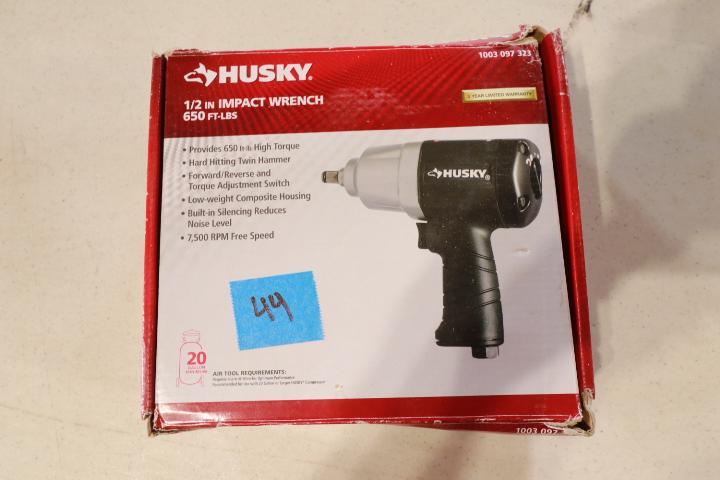 Husky 1/2" Impact Wrench