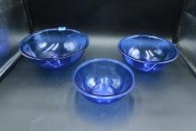Set Of 3 Cobalt Pyrex Mixing Bowls