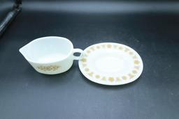 Pyrex Gravy Boat And Tray