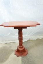 Pine Pedestal Table