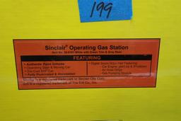 Rail King By MTH Sinclair Operating Gas Station