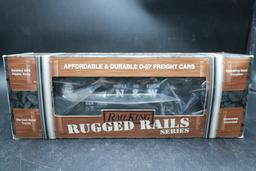 Rail King Rugged Rails Series N&W 3-Bay Covered Hopper Car