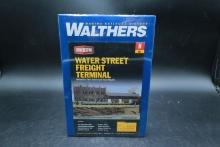 Walthers Water Street Freight Terminal (N Kit)