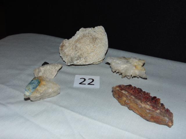 RAW-CUT GEODES. TOTAL OF 5 ITEMS