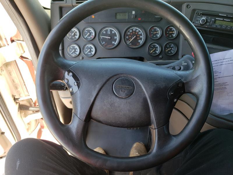 2013 Freightliner CA113SLP