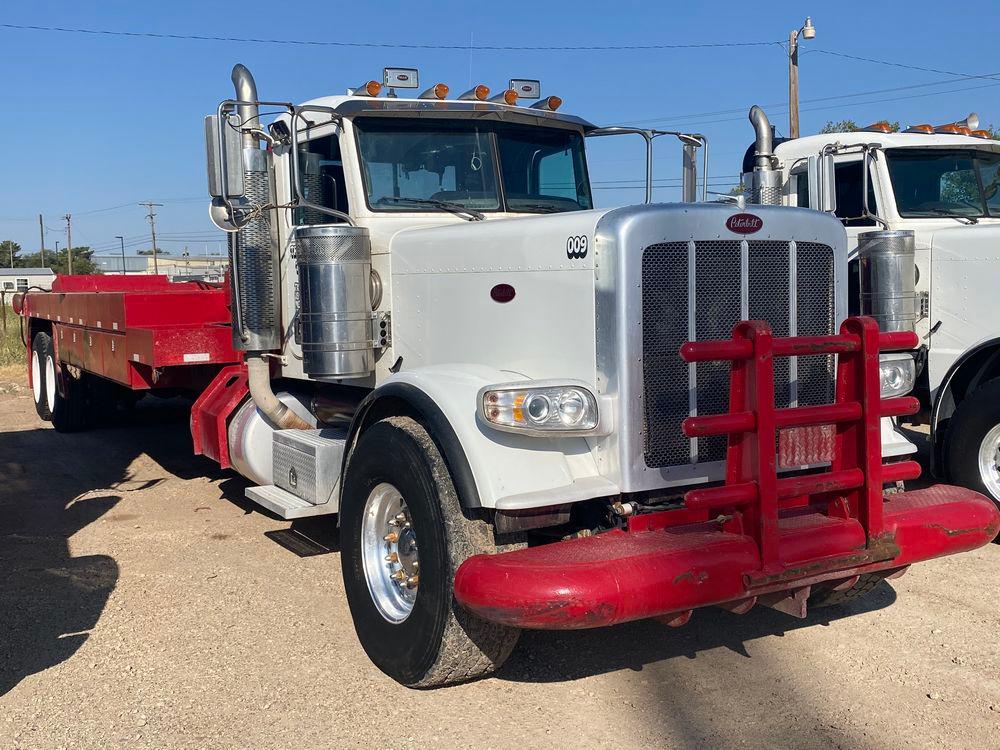 2013 Peterbilt 389