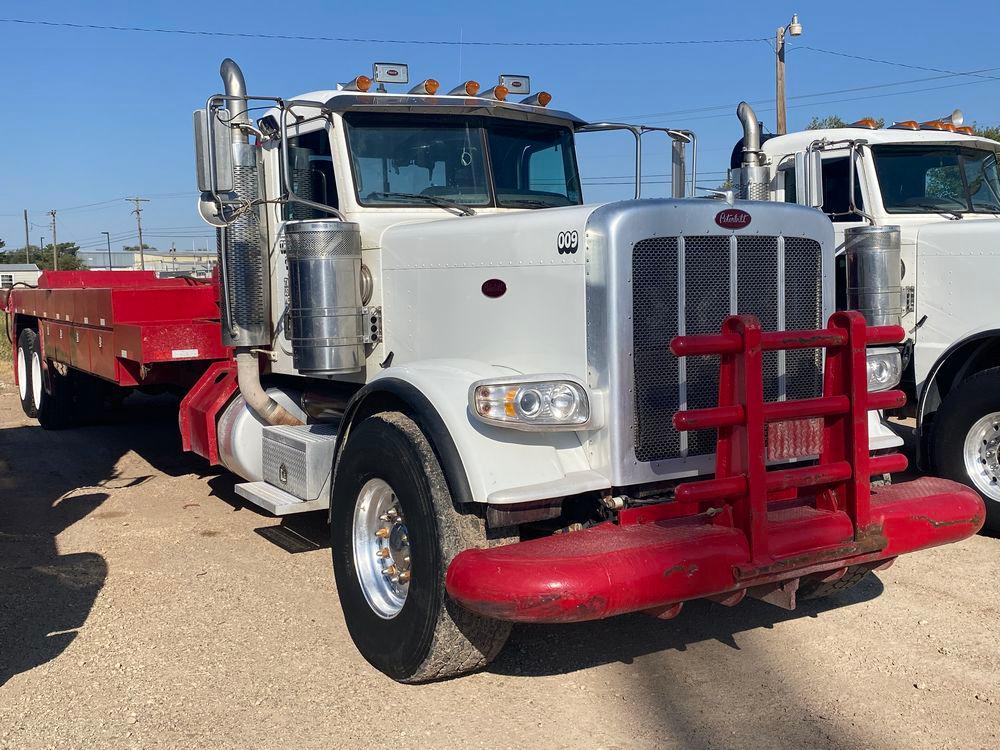 2013 Peterbilt 389