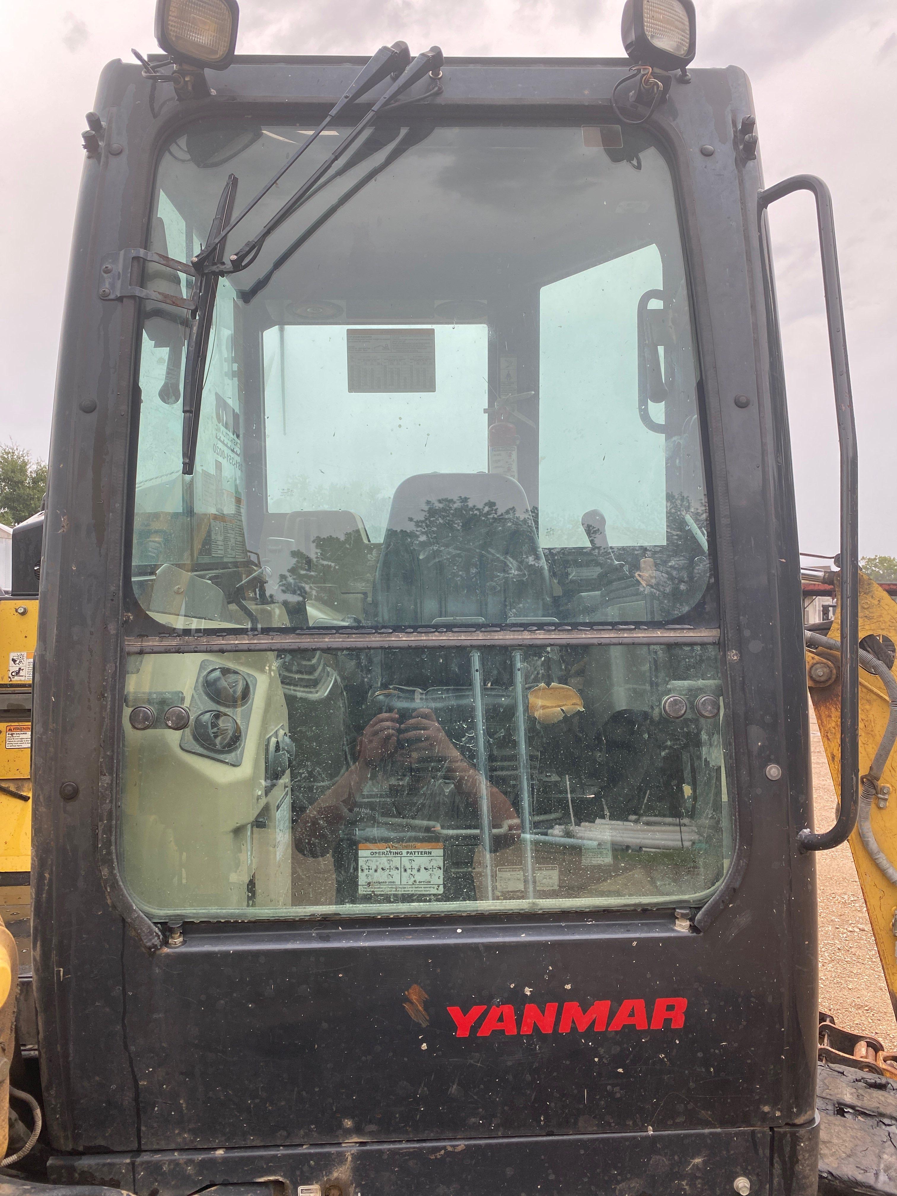 2017  Yanmar  Mini SV100