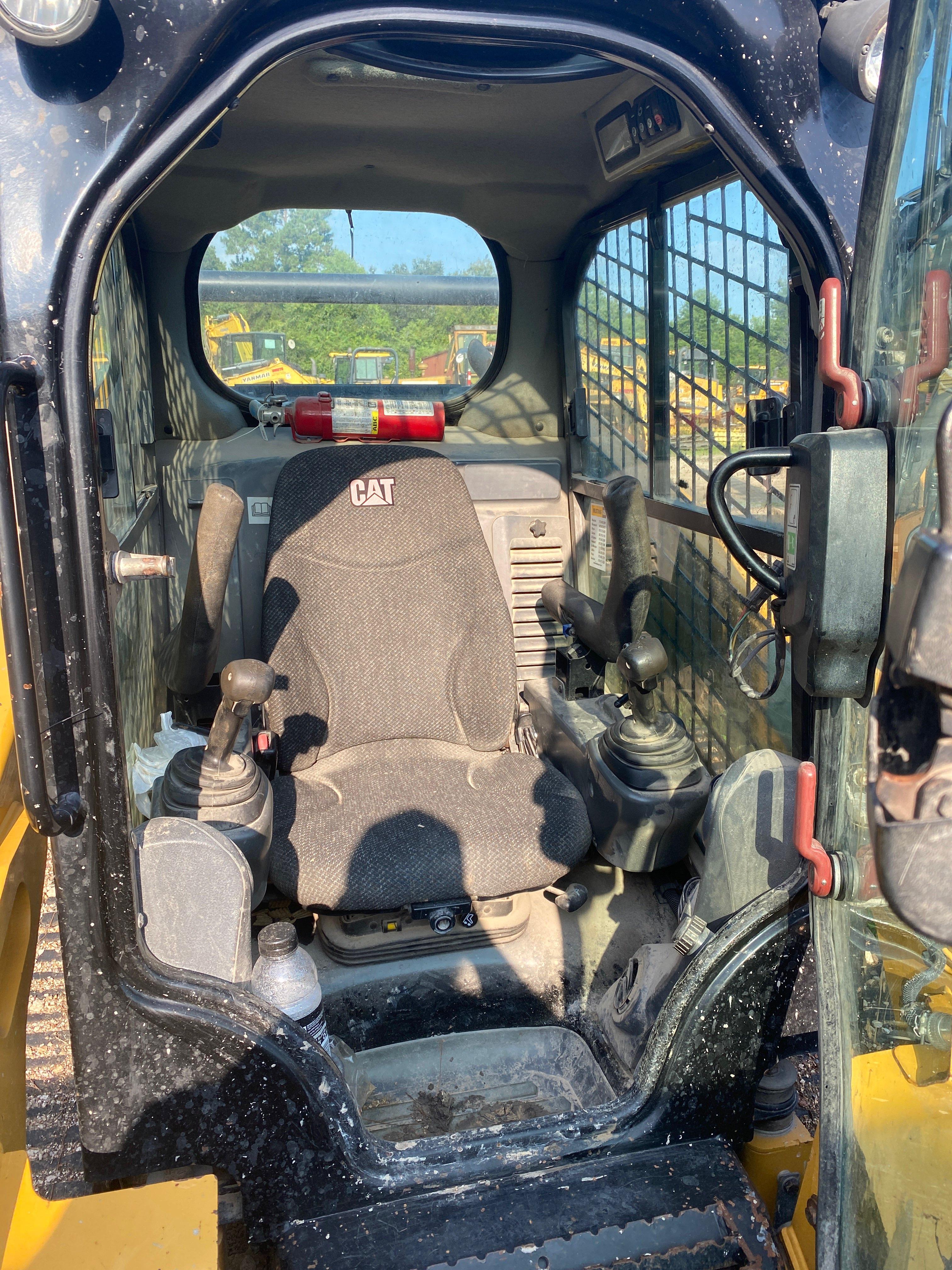 2015  CAT  259D Track Loader