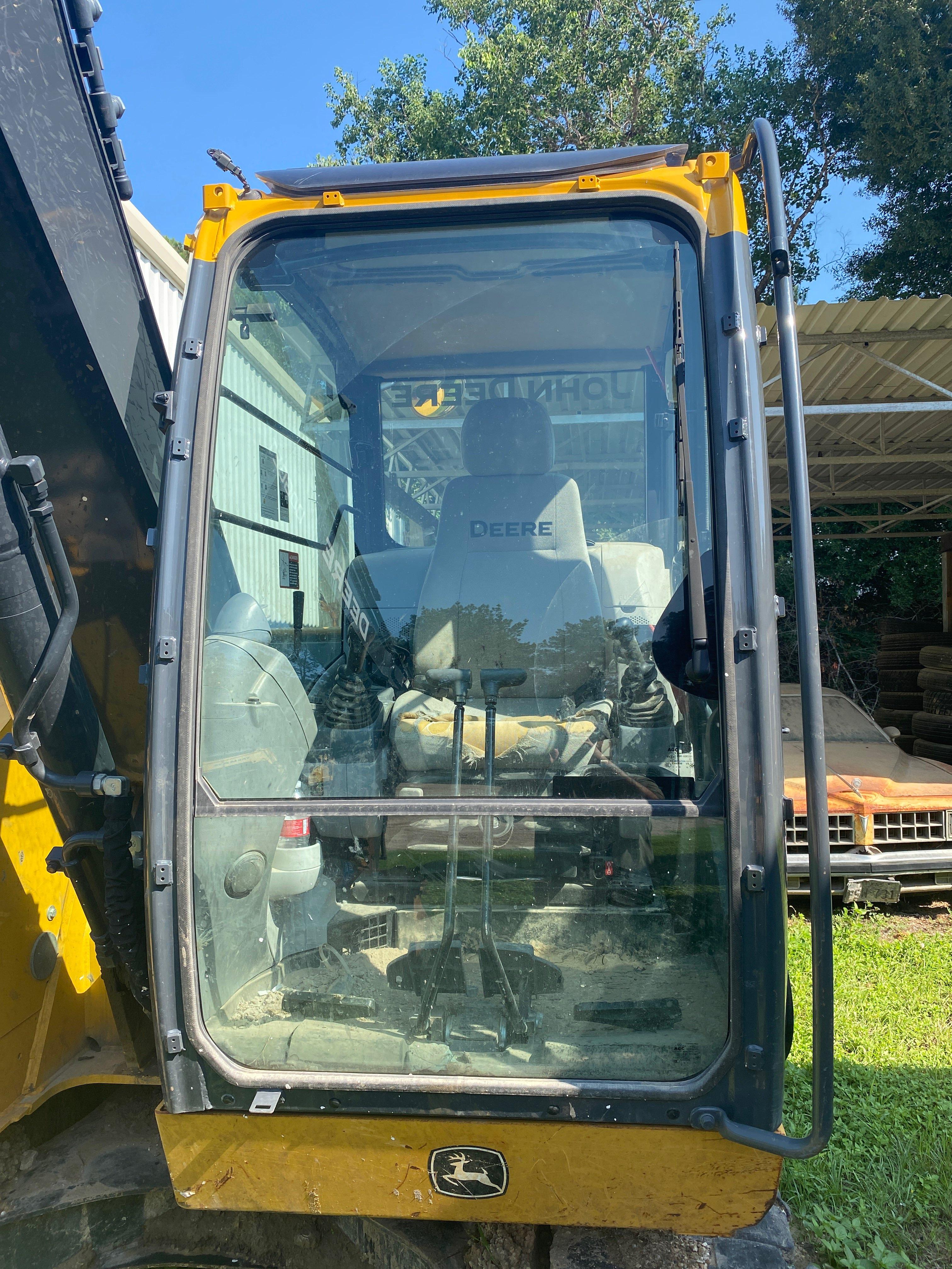 2018  John Deere  75G Excavator