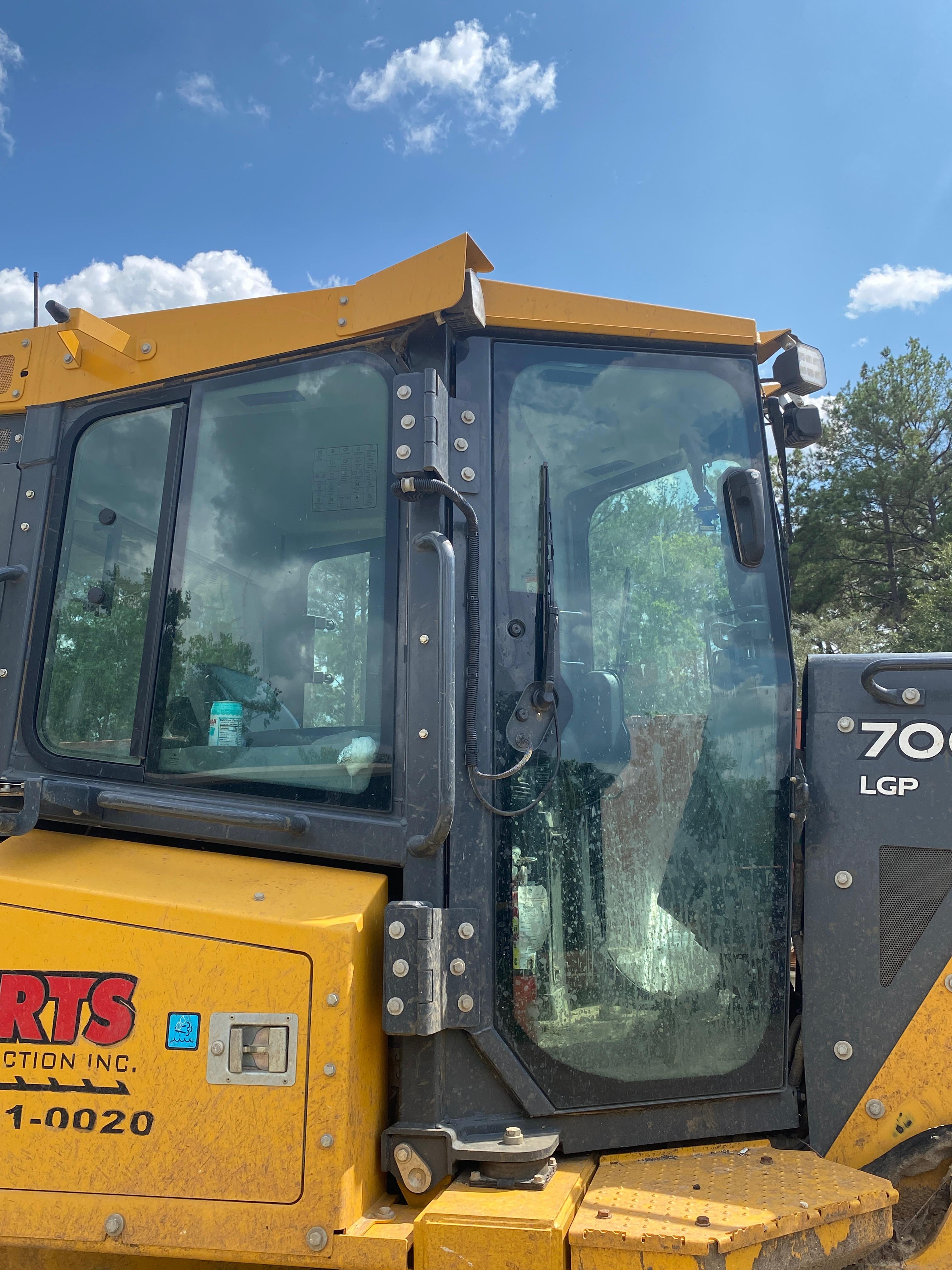 2021  John Deere 700L Dozer