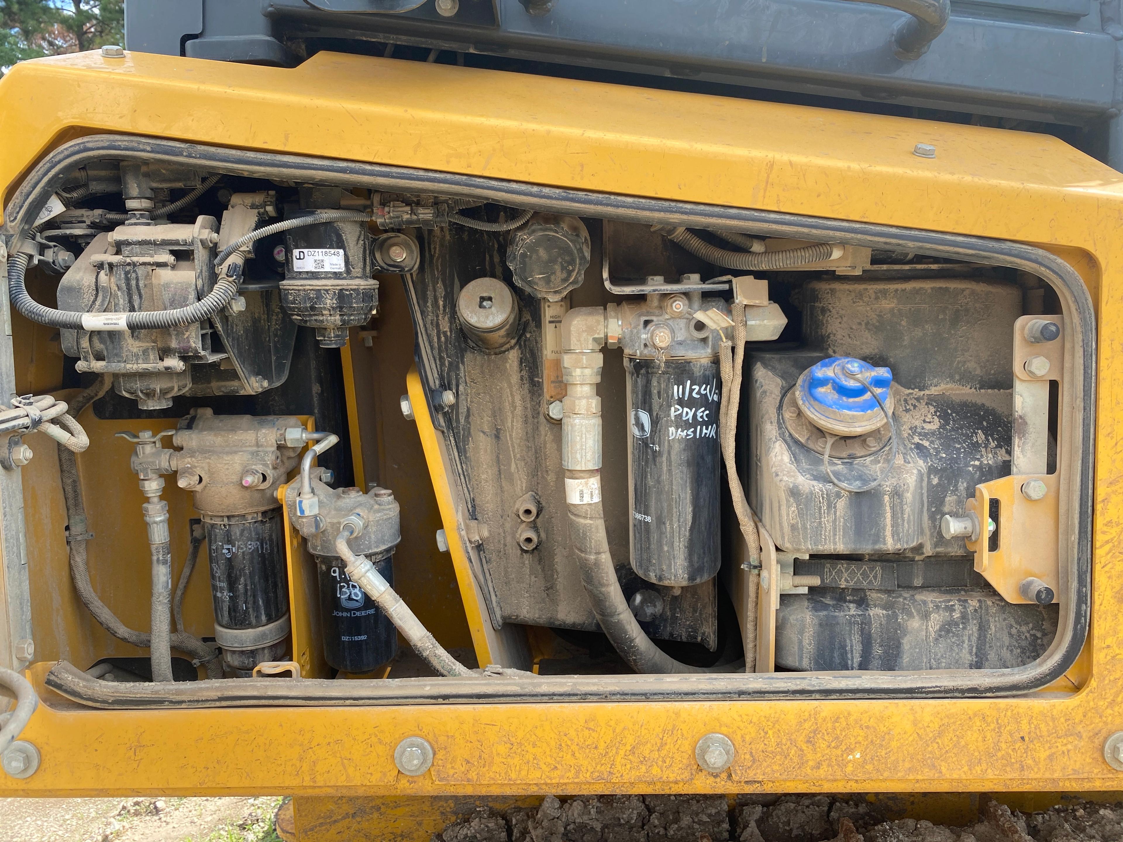 2021  John Deere 700L Dozer