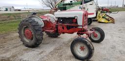 FORD 901 TRACTOR, 5 SPEED, POWER STEERING, 1 REMOTE, CONVERTED TO 12 V, NEW RADIATOR, HEAD, WATER