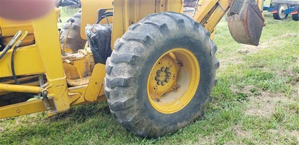 1976 Ford 335 Industrial Loader Backhoe 2WD, Diesel, 1998 hr.