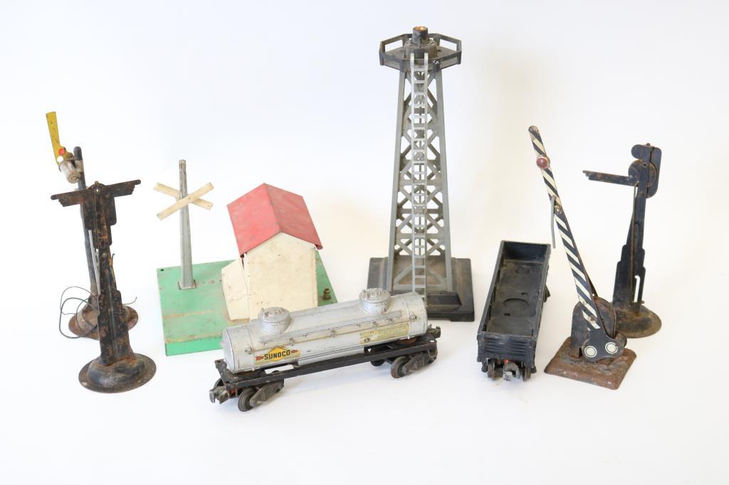 Lionel Train Building & Signals