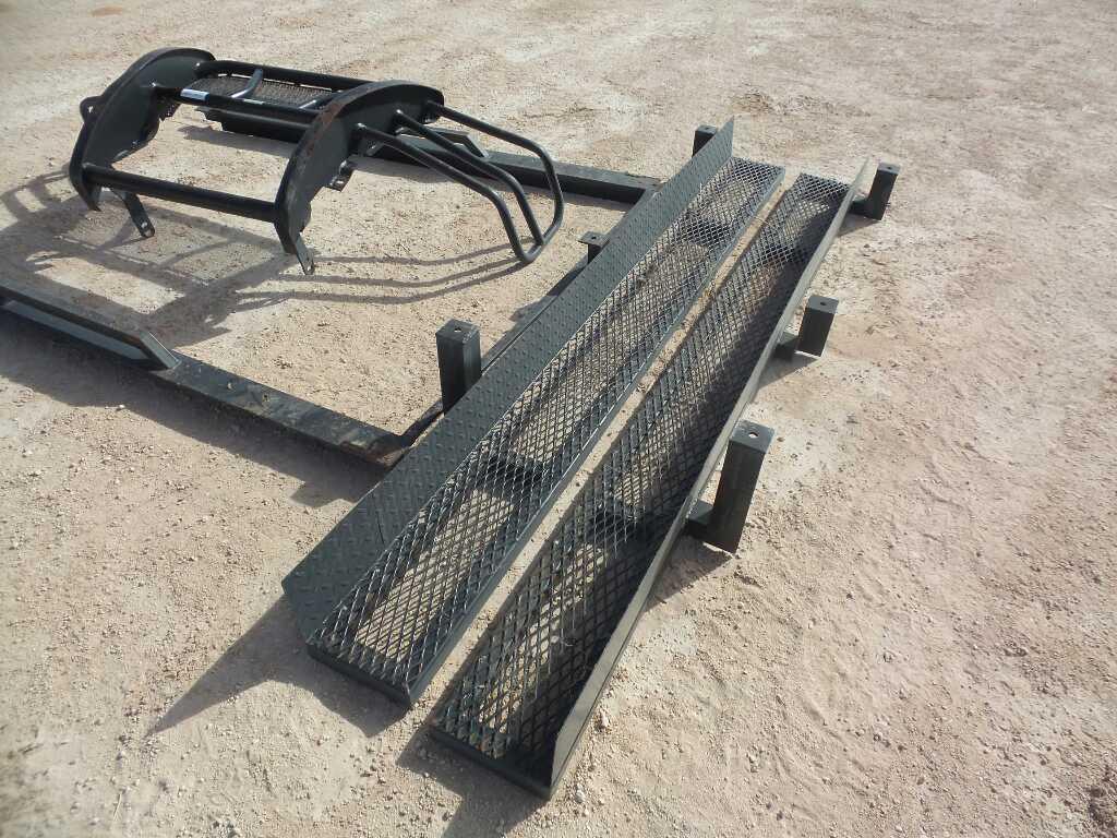 Headache Rack, Side Steps, Grill Guard