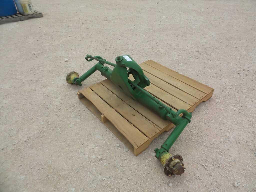 John Deere Universal Front Axle