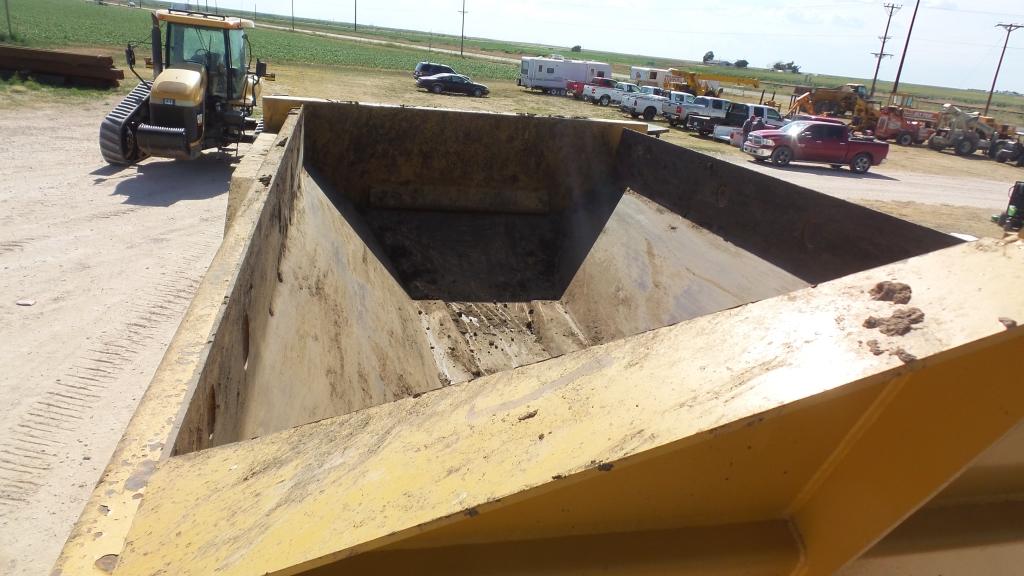 2012 Cat 730 Articulated Dump Truck