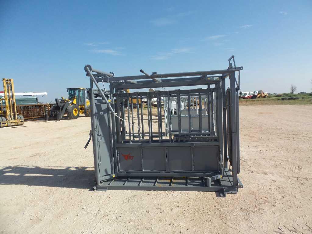 Toro Cattle Chute