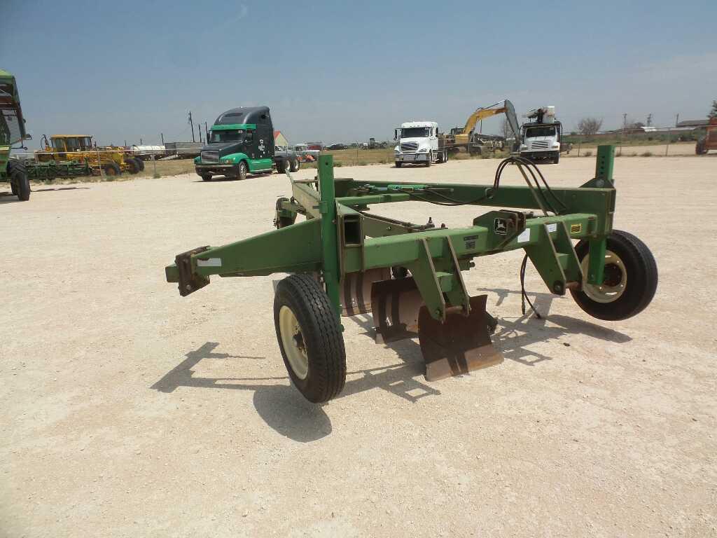 John Deere 965 Switch Plow