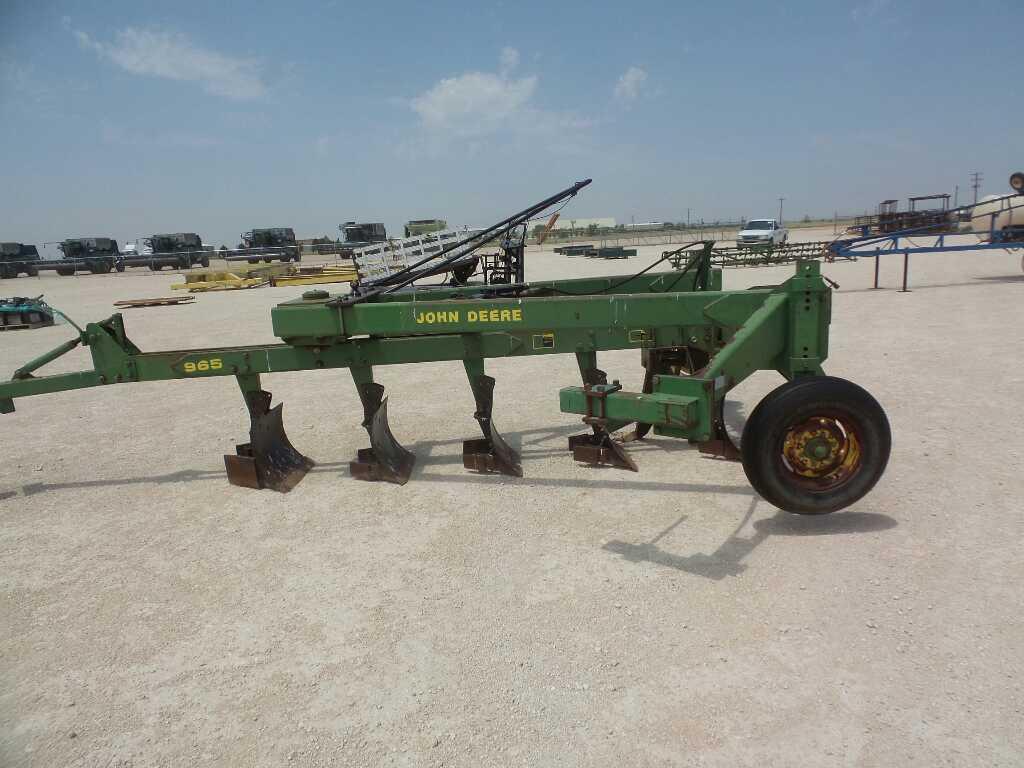 John Deere 965 Switch Plow