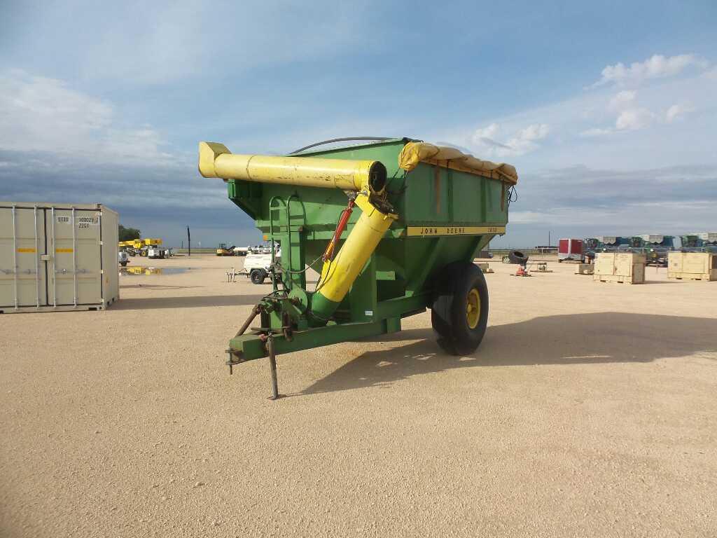 John Deere 1210 Grain Cart