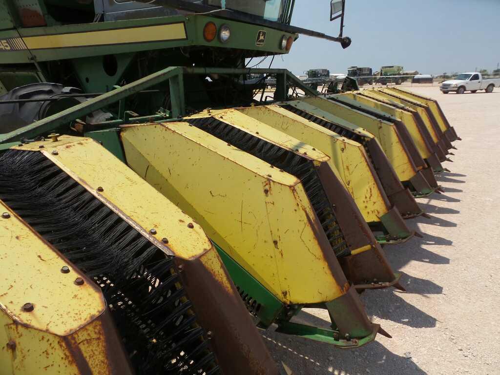 John Deere 7445 Cotton Picker