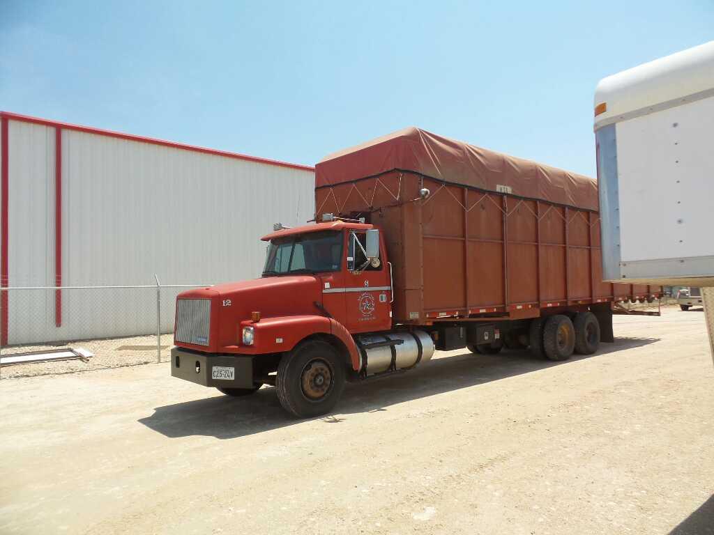 *1993 Volvo WHITEGMC Module Truck