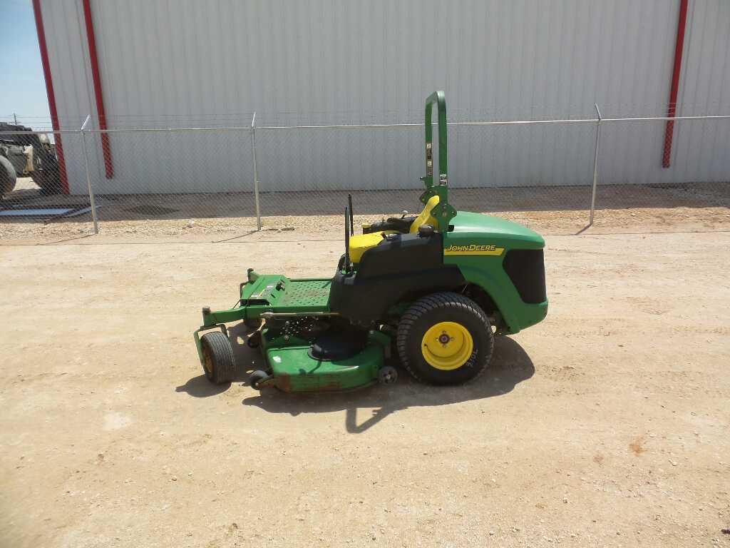 John Deere 997 ZTrak Mower