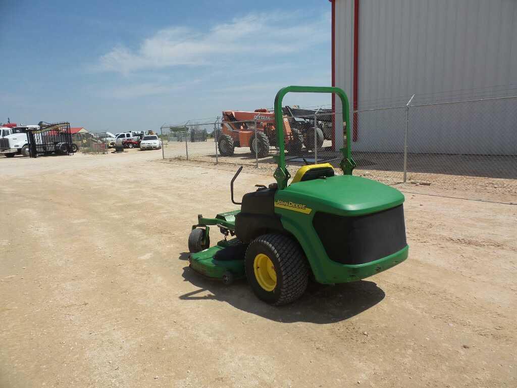 John Deere 997 ZTrak Mower