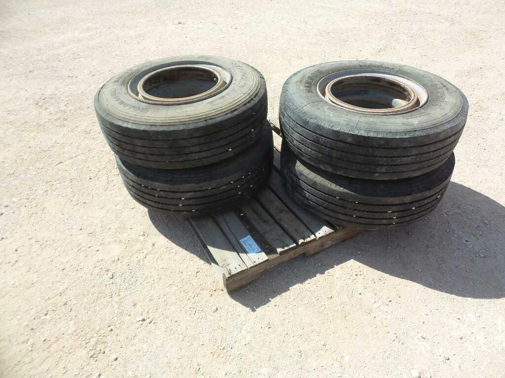 (4) Tires and Wheels