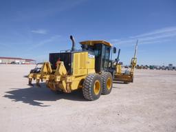 John Deere 772GP Motor Grader