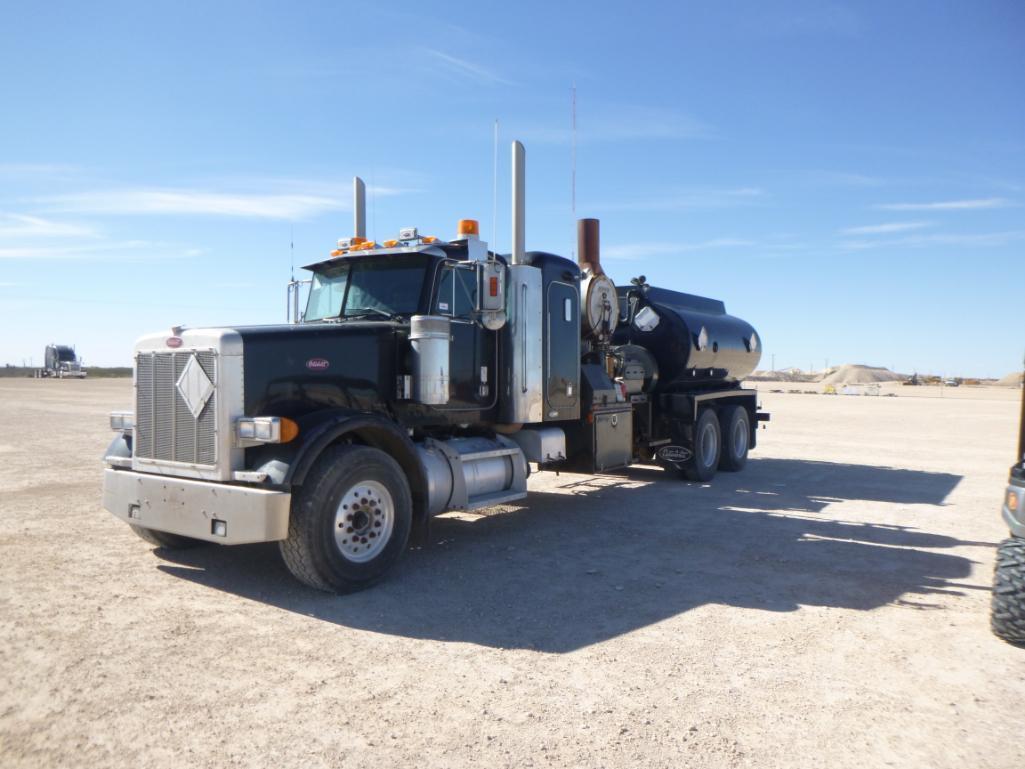 2004 Peterbilt 378 Hot Oiler Truck