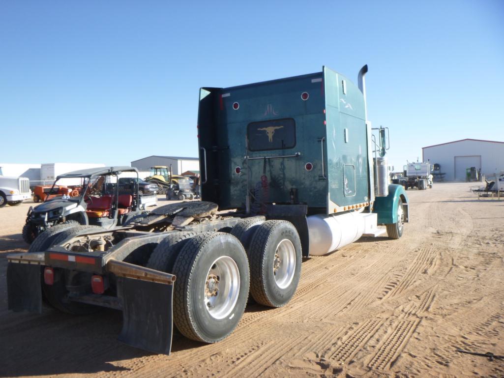 1999 Peterbilt 379 Truck Tractor